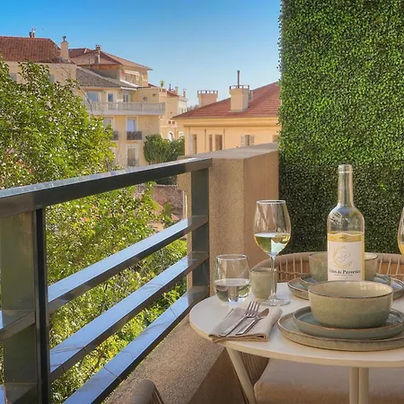 Superbe Terrasse-parking Proche Croisette A0b200 アパート