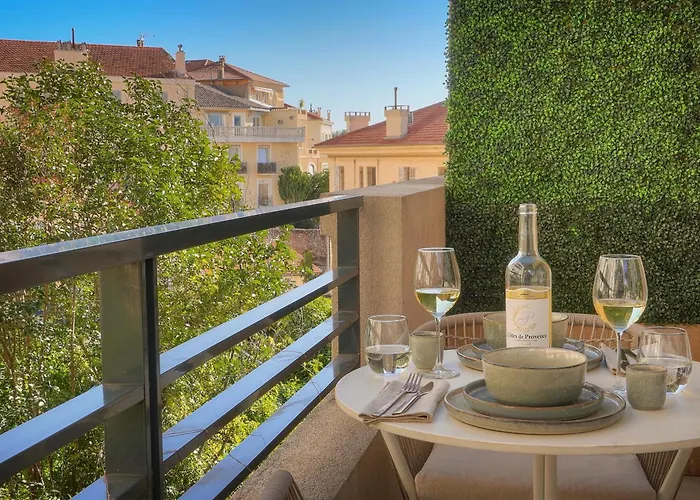 Superbe Terrasse-parking Proche Croisette A0b200 Апартаменты