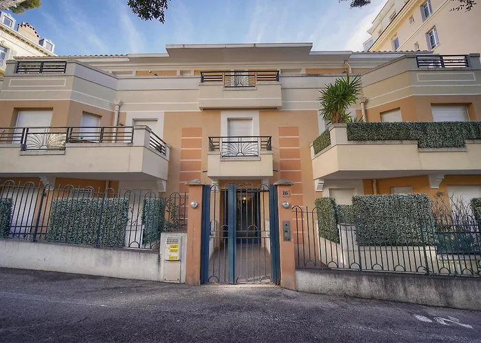 Superbe Terrasse-parking Proche Croisette A0b200 Апартаменты *