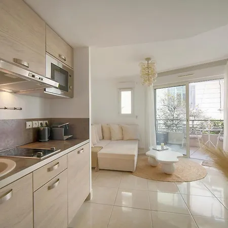 Appartamento Superbe Terrasse-parking Proche Croisette A0b200 *