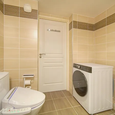 Superbe Terrasse-parking Proche Croisette A0b200 *