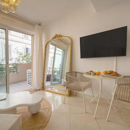 Appartamento Superbe Terrasse-parking Proche Croisette A0b200 *