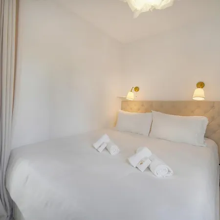 Superbe Terrasse-parking Proche Croisette A0b200 *